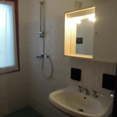 With Garden In A Quiet Place 500m From The Sea