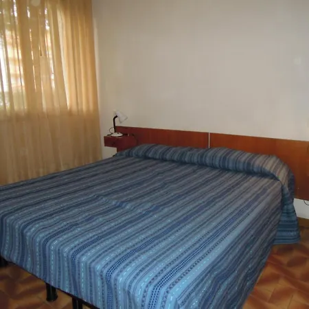 With Garden In A Quiet Place 500m From The Sea