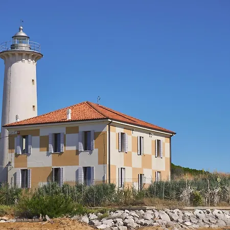 With Garden In A Quiet Place 500m From The Sea Apartment *