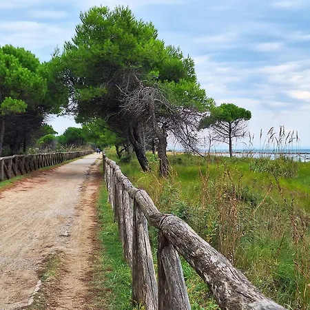 With Garden In A Quiet Place 500m From The Sea * Bibione